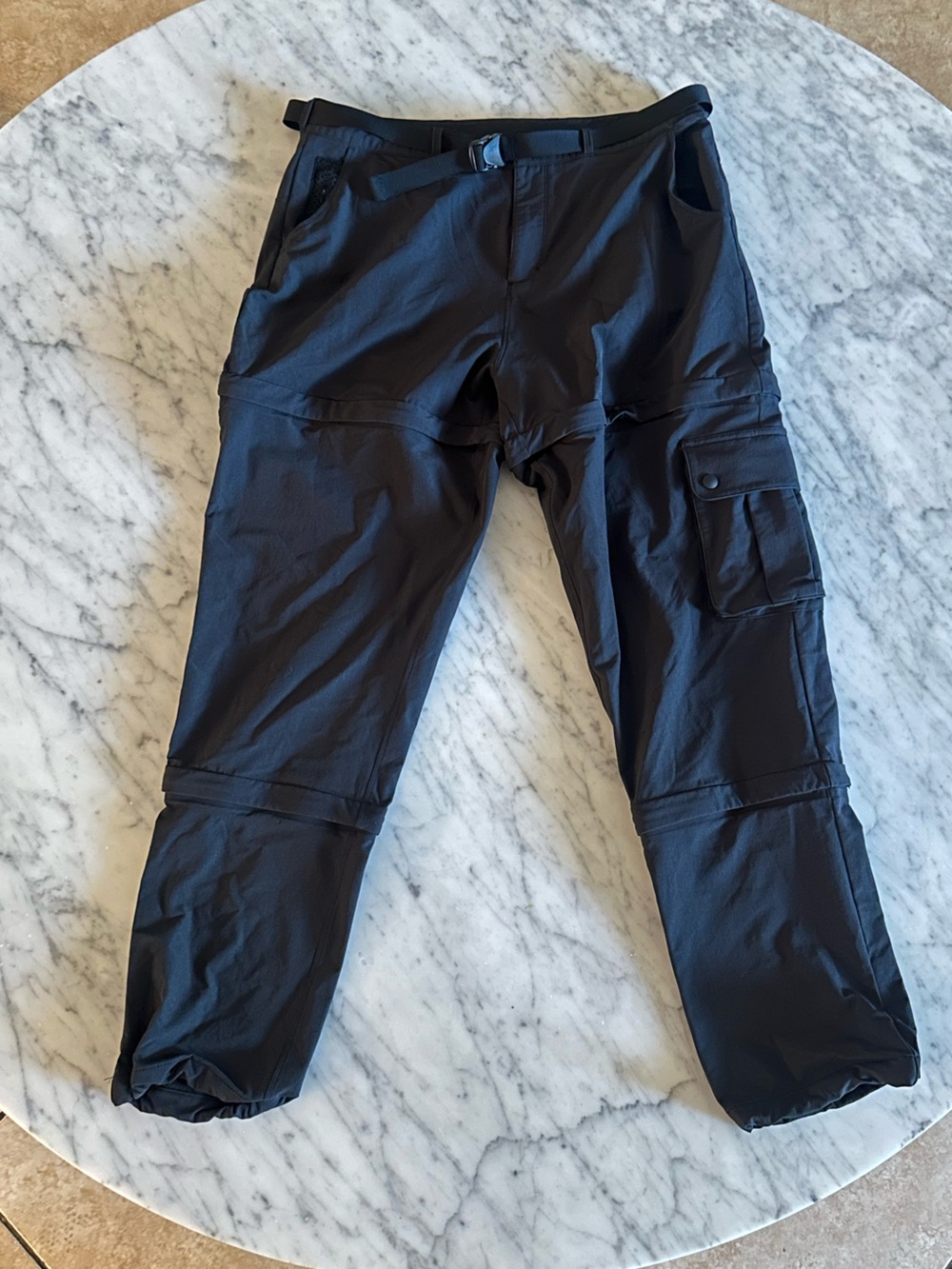 Outdoor Voices Men’s XL Black RecTrek Zip-Off Convertible Cargo Pants Nylon